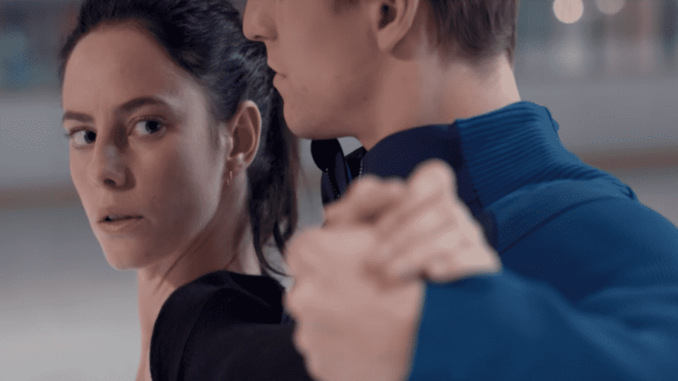 Цепляясь за лед