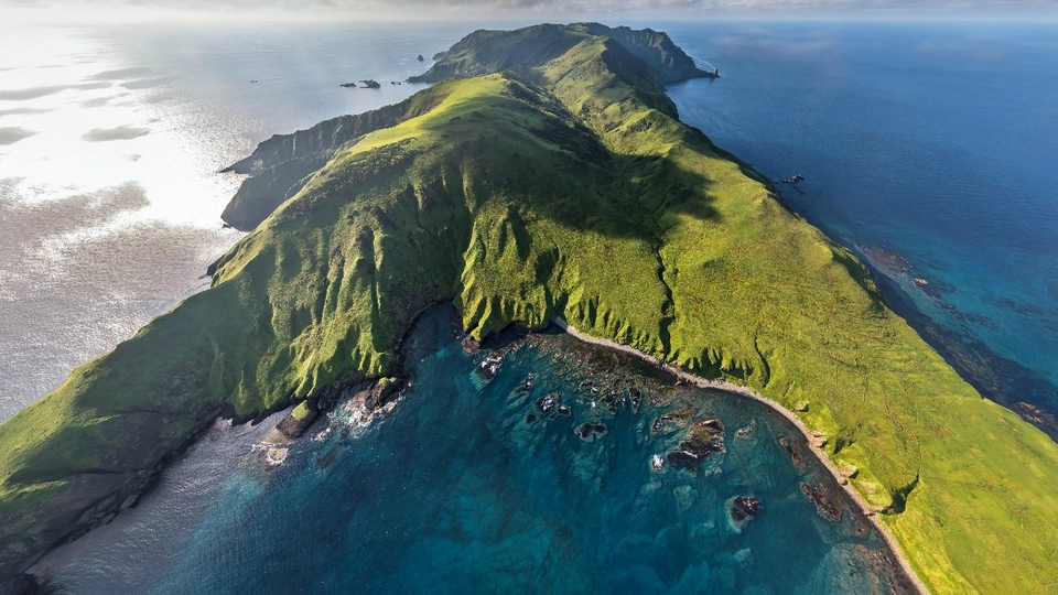 Кадр из фильма Остров Сахалин