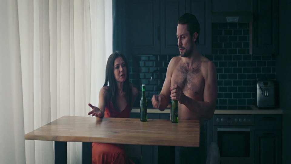 Что делать женщине, если у неё два любовника, а выбрать нужно одного