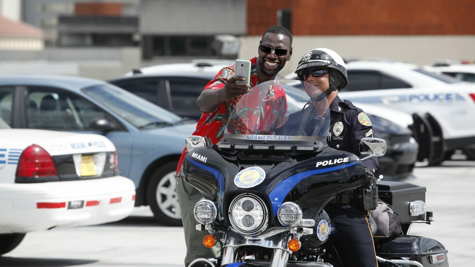 Шутки в сторону 2: Миссия в Майами