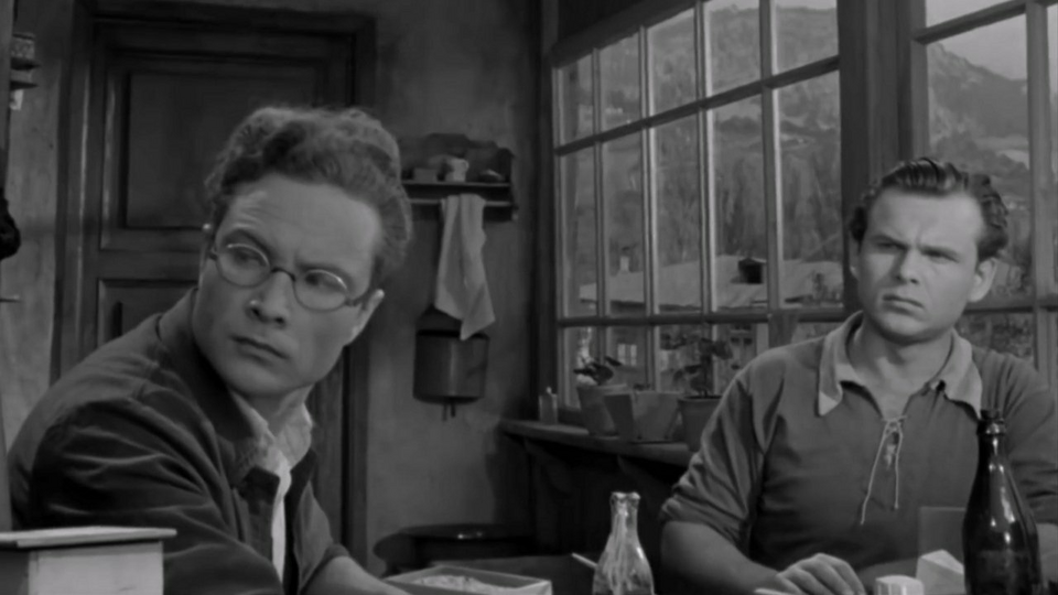 Кадр из фильма Грозные ночи