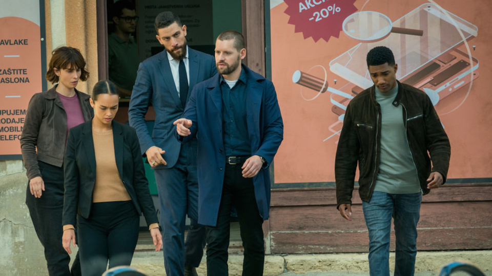 ФБР: За границей