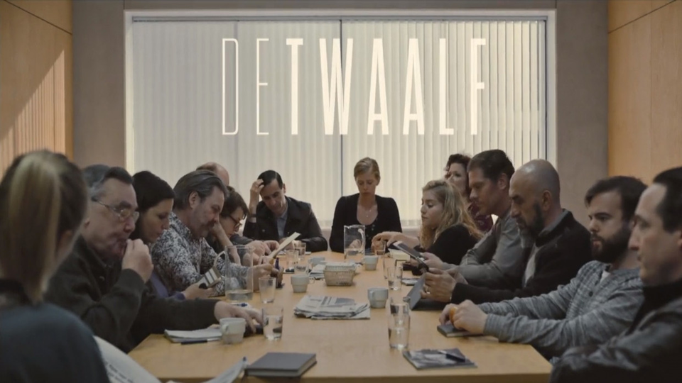 Двенадцать