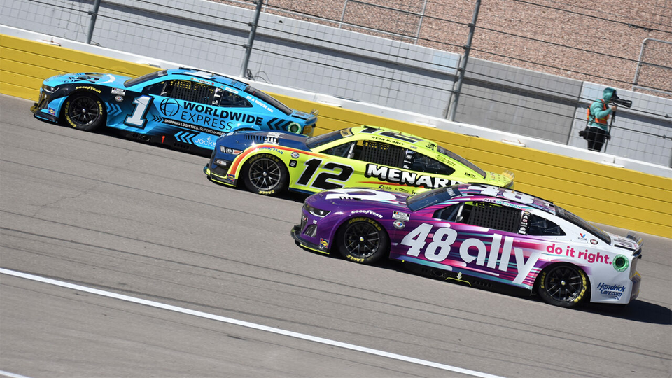 NASCAR: На полной скорости