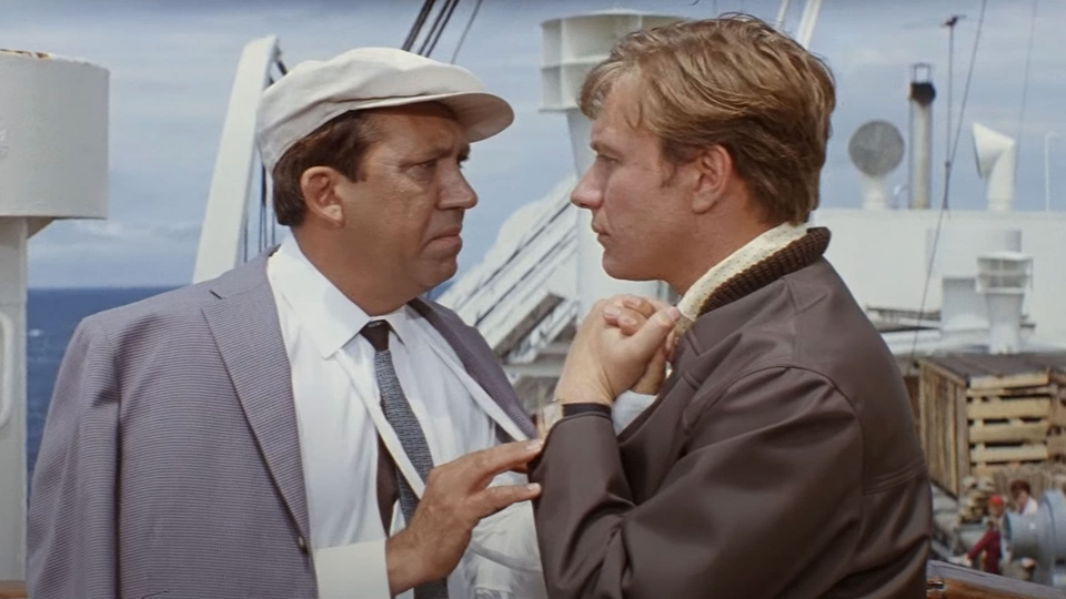 Кадр из фильма Бриллиантовая рука